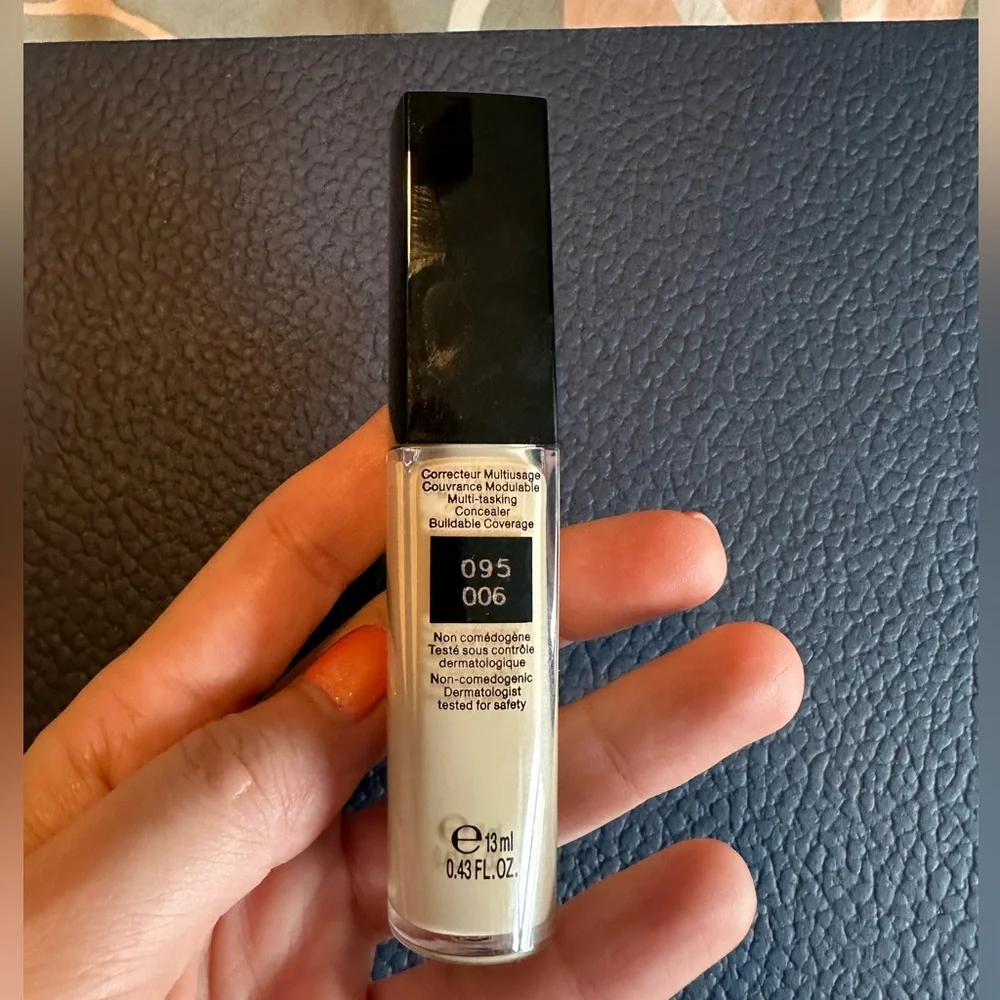 LANCÔME CONCEALER , NEW WITHOUT BOX